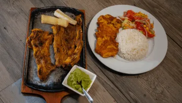 Los platos típicos colombianos en Mi Pueblito