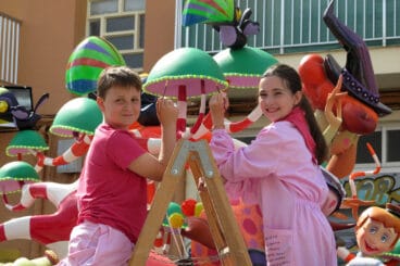 Los primeros monumentos llegan a Dénia 08