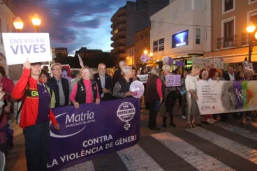 Manifestación por el Dia de la Dona en Dénia 19