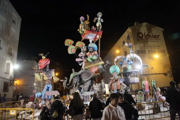 Los monumentos foto a foto: así son las 11 fallas de Dénia de 2023 43 Imagen: Monumento de la falla Diana de 2023