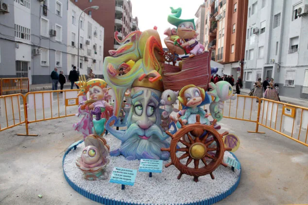 Todos los monumentos infantiles de las Fallas de Dénia 2023, ordenados por premios 20 Imagen: Monumento infantil 2023 de la falla Diana
