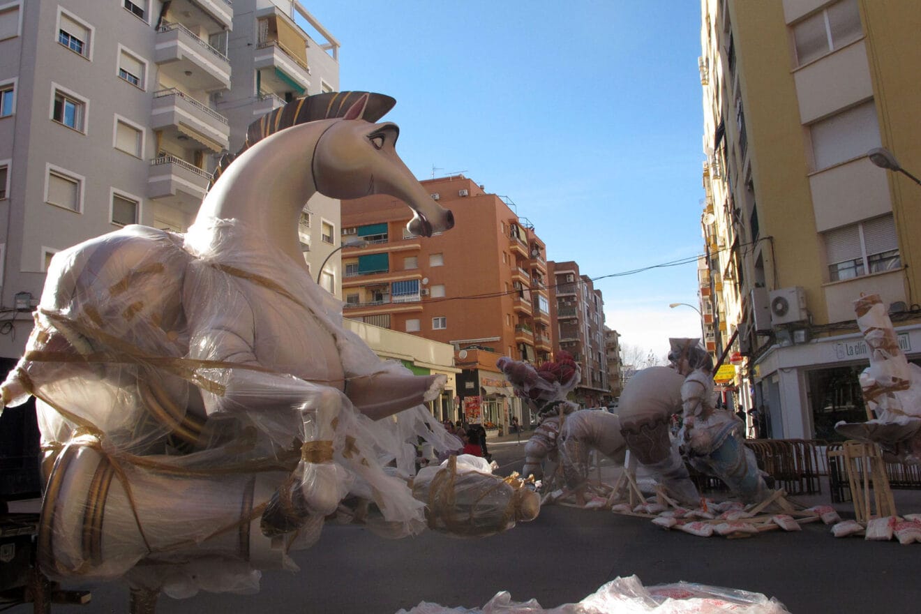 Plantà de las Fallas de Dénia durante la tarde del lunes 32