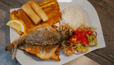 Platos colombianos elaborados con ingredientes de calidad