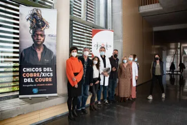 presentacion de la exposicion kids of copper en el hospital de denia