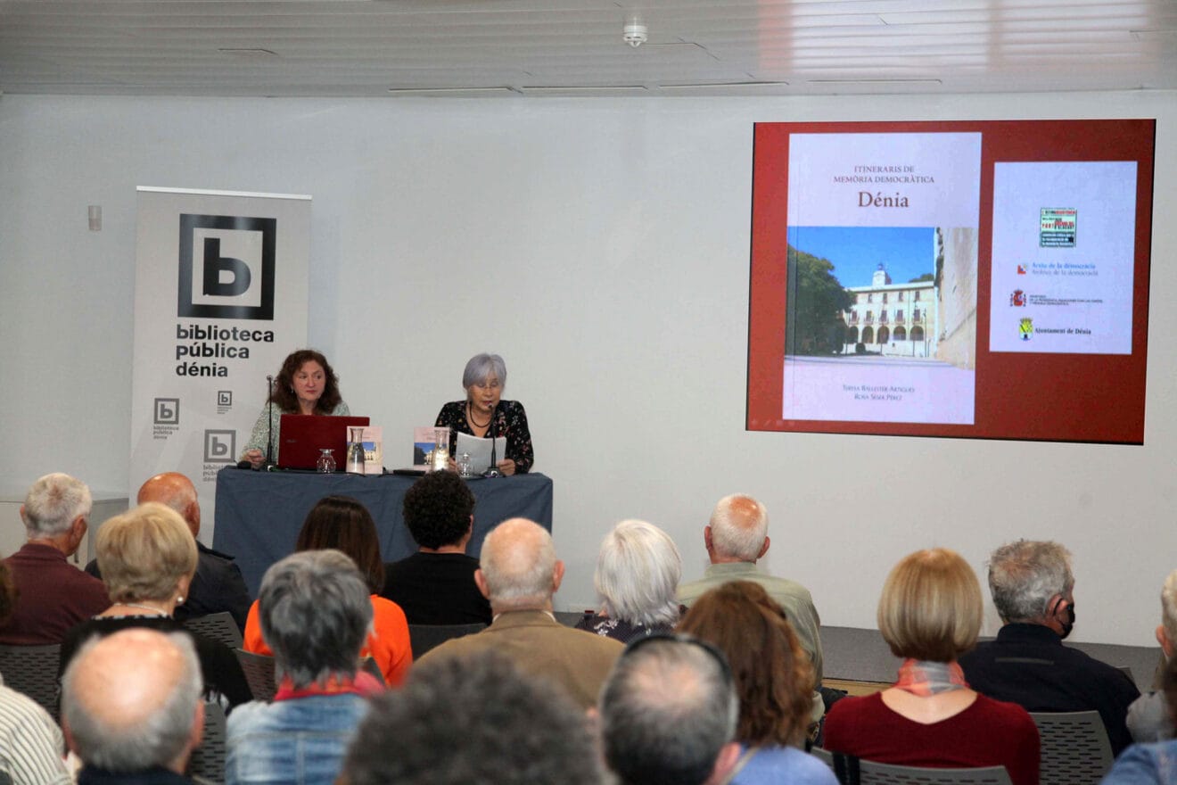 Presentación de la guía Itinerarios de Memoria Democrática en Dénia