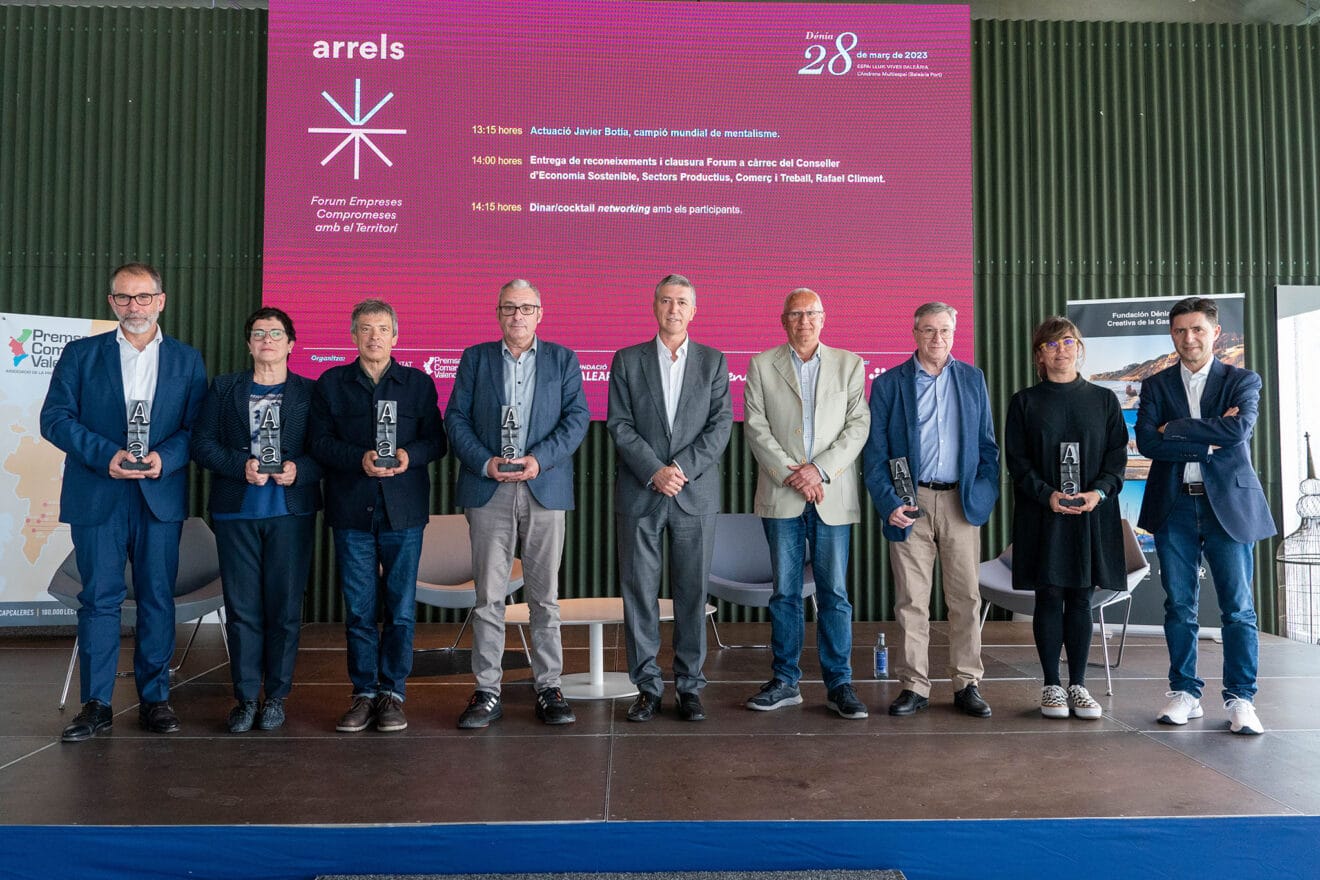 Reconocimientos a las empresas participantes en el Fórum 'Arrels' en Dénia