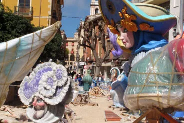 Trabajos finales de los falleros y falleras de Dénia 05