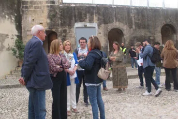 Visita de Pilar Bernabé a los trabajos del Castillo 05
