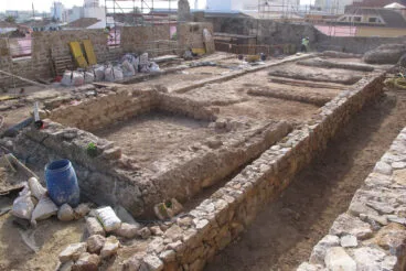 Visita de Pilar Bernabé a los trabajos del Castillo 24