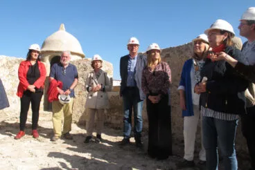 Visita de Pilar Bernabé a los trabajos del Castillo 31