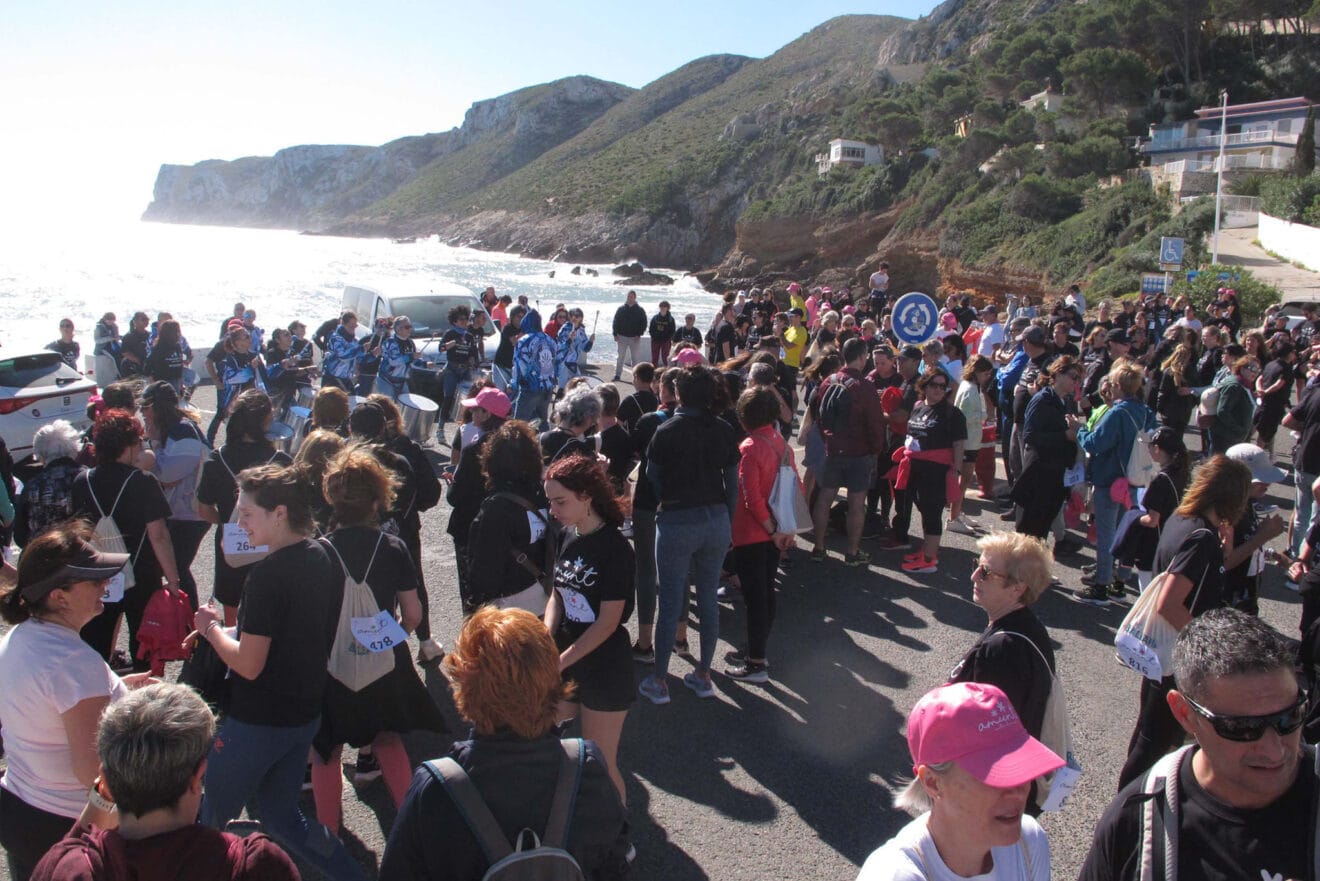 Caminata solidaria de Amunt contra el càncer 26