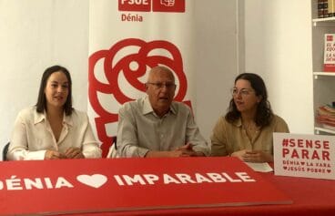 De izquierda a derecha, Melani Ivars, Vicent Grimalt y Raquel Martín