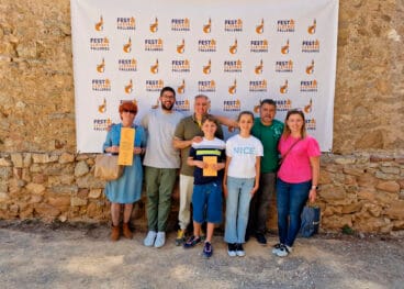 falla saladar con el galardon premio mestre ortifus