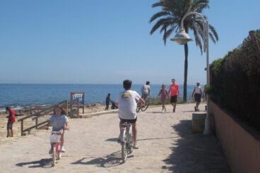 Gran ambiente en Dénia durante la Semana Santa 02