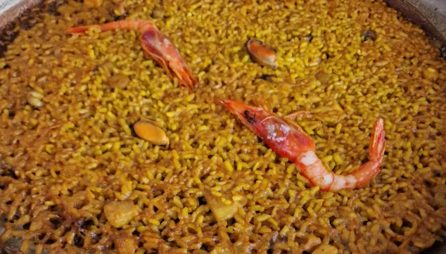 Deleita a tu paladar con los deliciosos arroces de este restaurante frente al mar 5 los arroces en restaurante fernando son su especialidad