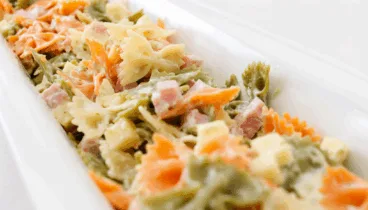 Pide tu ración de ensalada de pasta en Tradició Dénia
