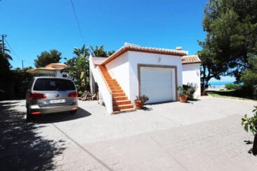 Plaza de garaje con acceso directo