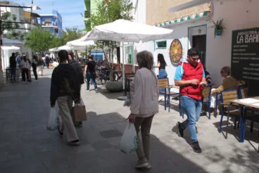 Primer día del puente de Pascua en Dénia  16