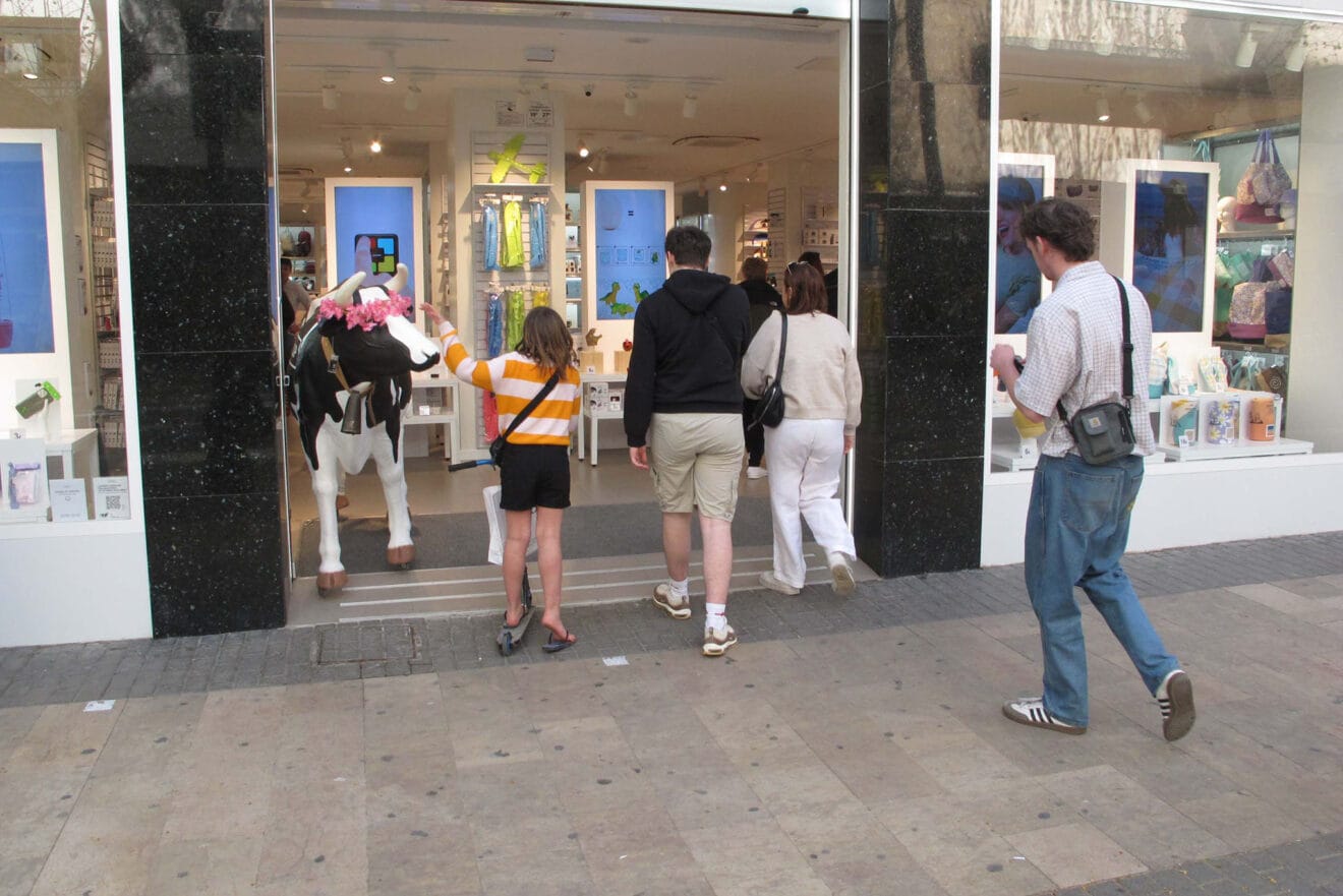 Primer día del puente de Pascua en Dénia  26