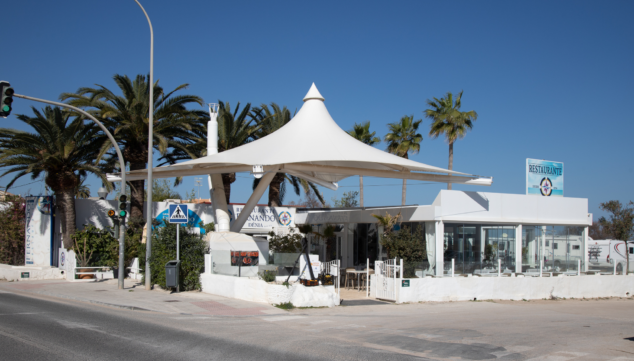Imagen: Restaurante Fernando en primera línea de playa