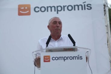 Acto central de campaña de Compromís en Dénia 30