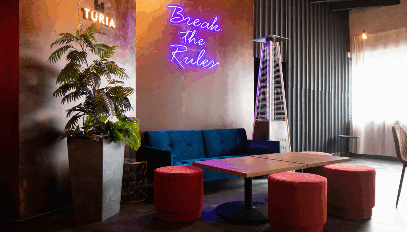 Disfruta de un ambiente acogedor y vibrante