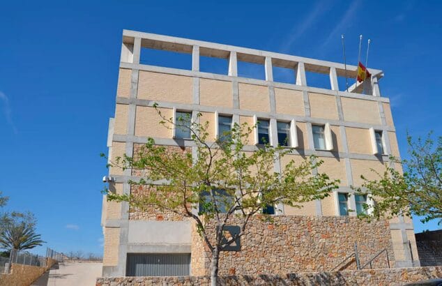 edificio de hacienda en denia