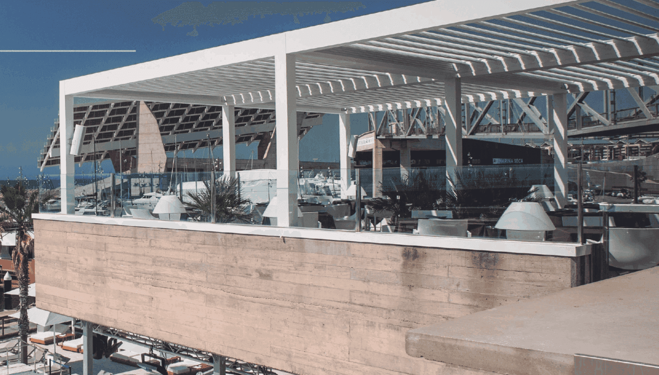 Pérgolas bioclimáticas de fácil instalación