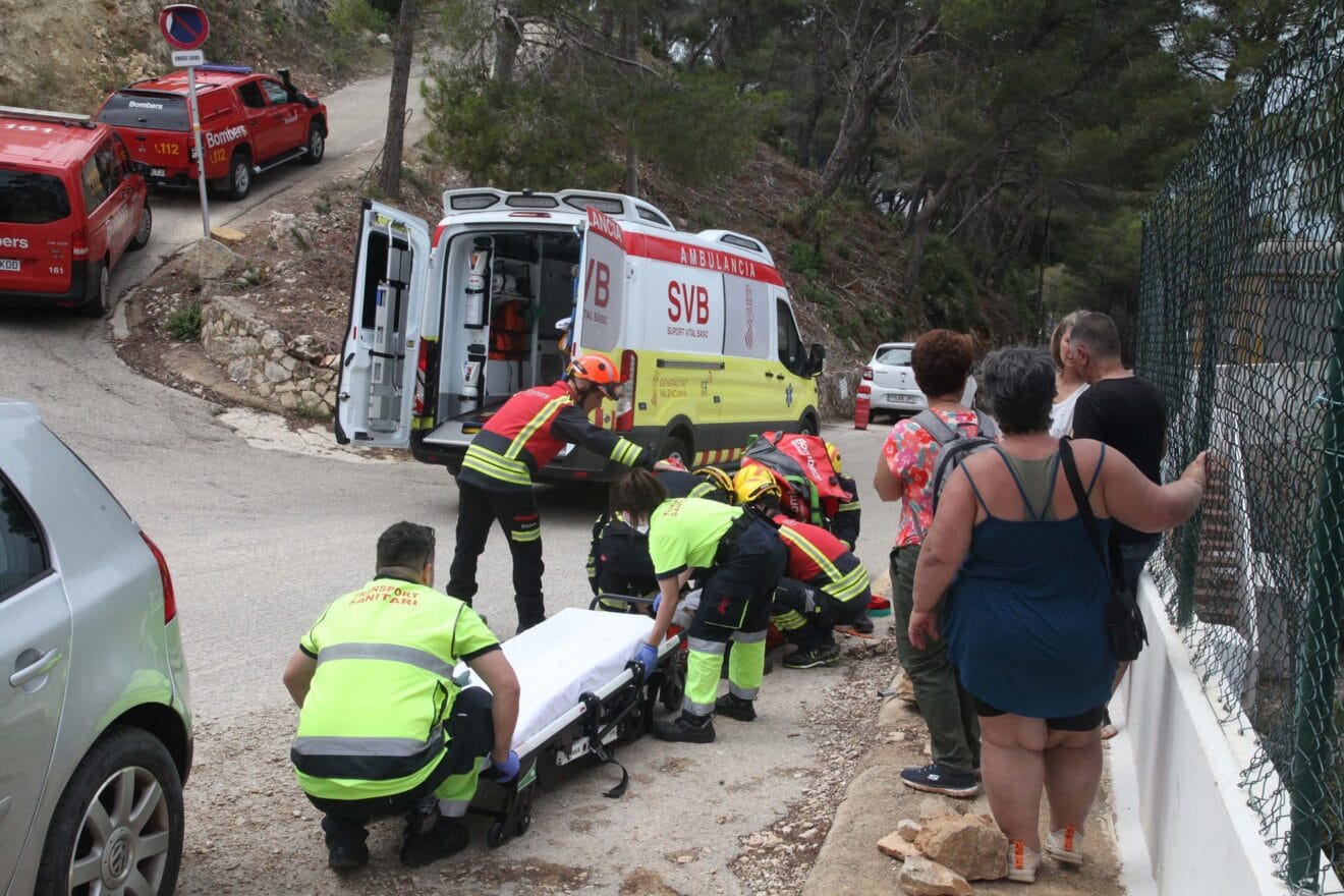 Rescate en Dénia, cerca de la Cova Tallada 13