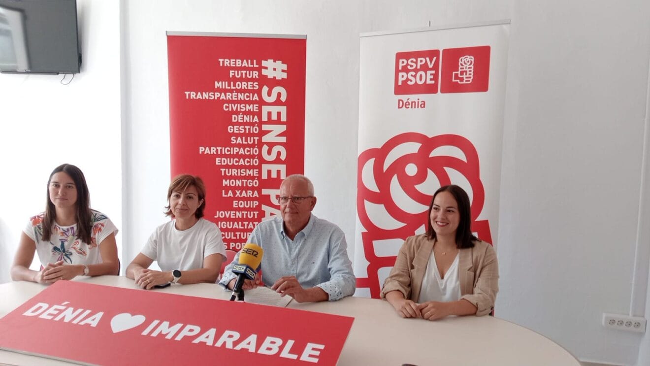 Los socialistas presentan sus propuestas sobre turismo