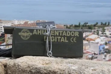 Bajan el volumen al ahuyentador de gaviotas de Dénia 09
