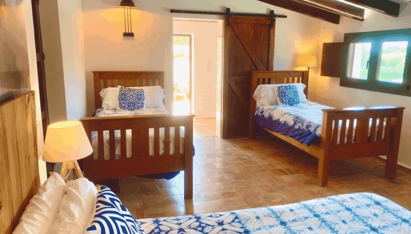 Casa rural con hasta 16 huéspedes