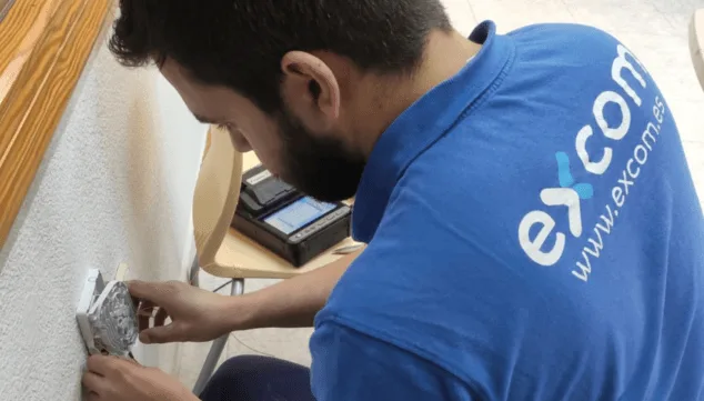 cobertura en crecimiento y despliegue del equipo de excom