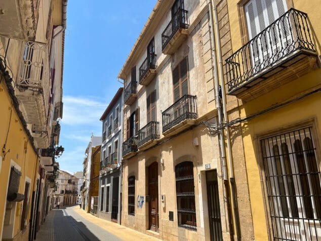 Imagen: Construcciones del XIX en carrer Major