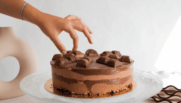 Placeres dulces sin necesidad de una ocasión especial con las nuevas tartas de Heladería Verdú 1 Imagen: No te quedes sin probar la irresistible tarta de Kinder Bueno