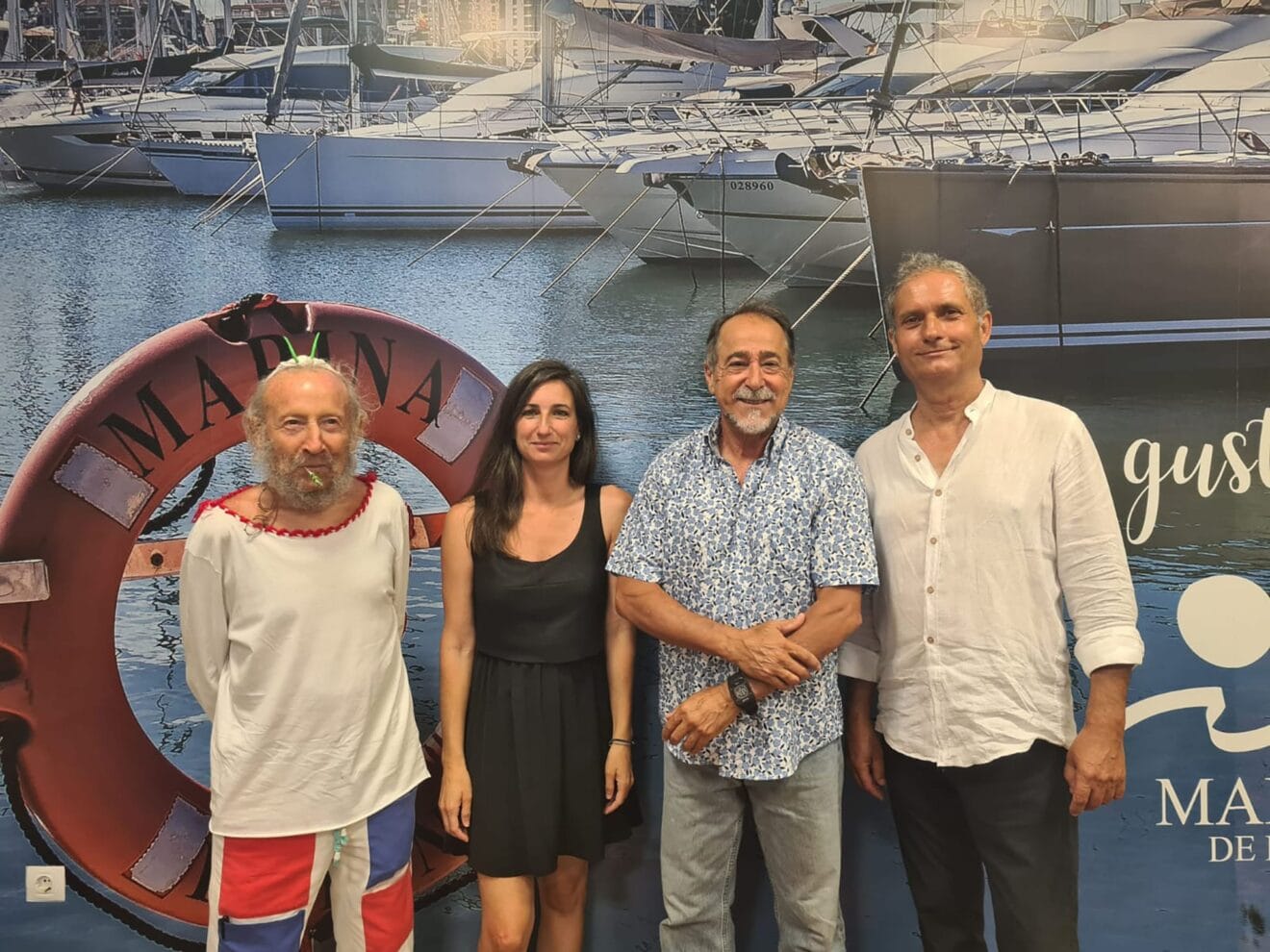 Presentación de la exposición colectiva en Marina de Dénia