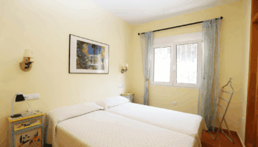 Tercer dormitorio doble de villa San Nicolás