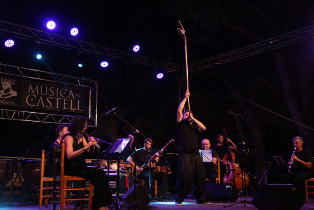 Imagen: Abraham Cupeiro & Vent a cinc Septet en el primer concierto de Música al Castell de Dénia