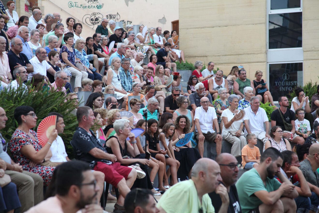 Actuación de La Colleta del Verger en Dénia 04
