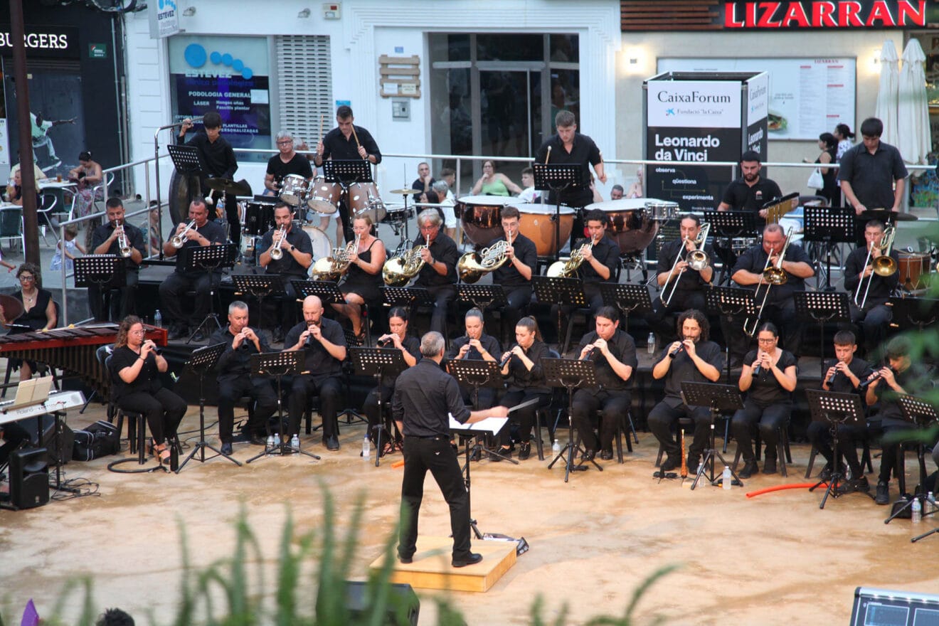 Actuación de La Colleta del Verger en Dénia 10