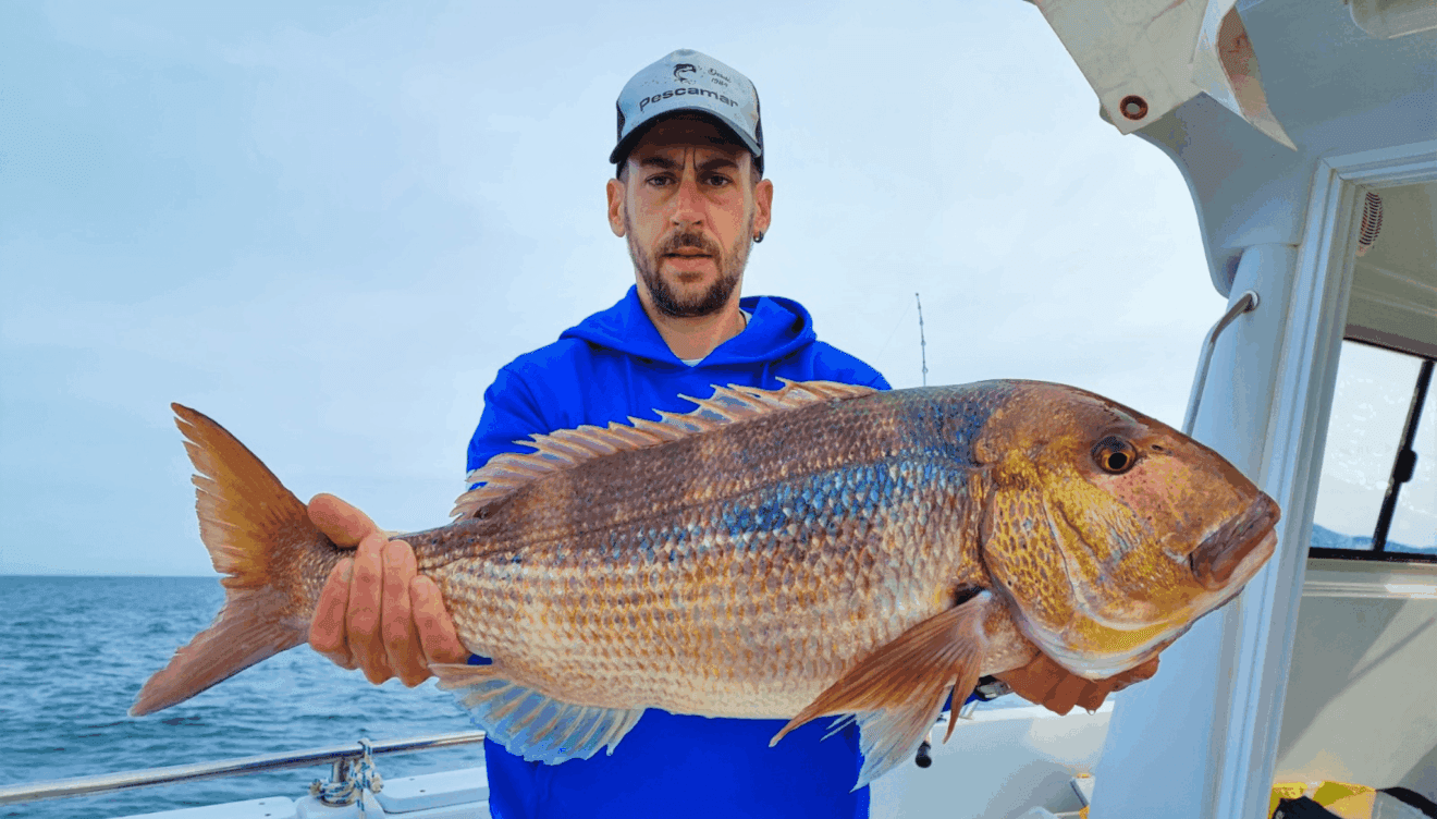 Capturas épicas y aventuras inolvidables en el charter de pesca