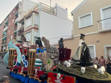 Carroza de la Falla Campaments