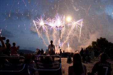 Castillo de fuegos artificiales de fiestas en Dénia 2023 03