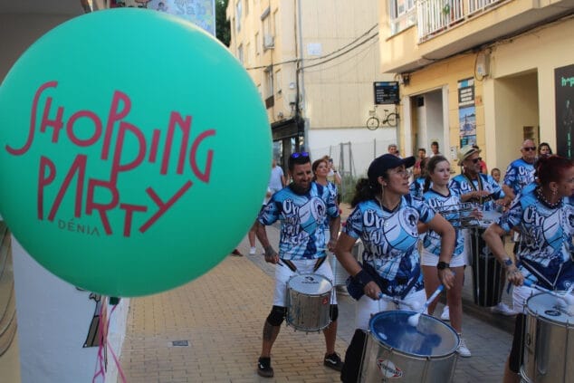 celebracion de la shopping party en denia 04