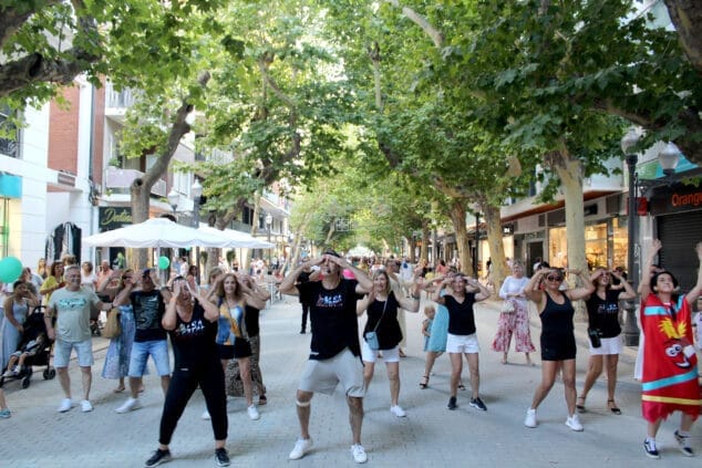 celebracion de la shopping party en denia 15