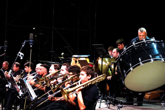 El concierto de la banda pone el broche final a una jornada repleta de tradiciones en Dénia 79 concierto de la santissima sang de denia 03