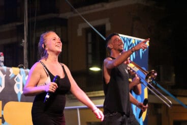 Concierto de Tesa y Jonatan Penalba en Dénia 03