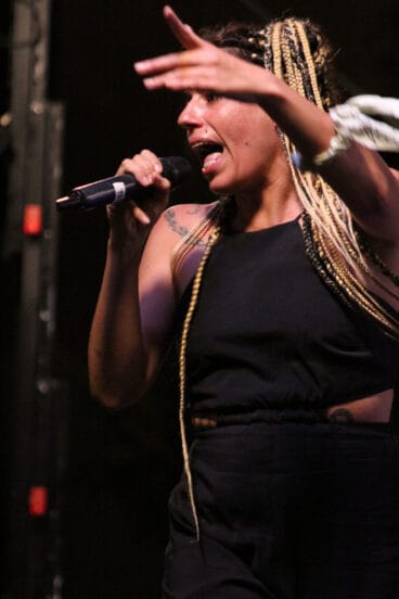 Concierto de Tesa y Jonatan Penalba en Dénia 06