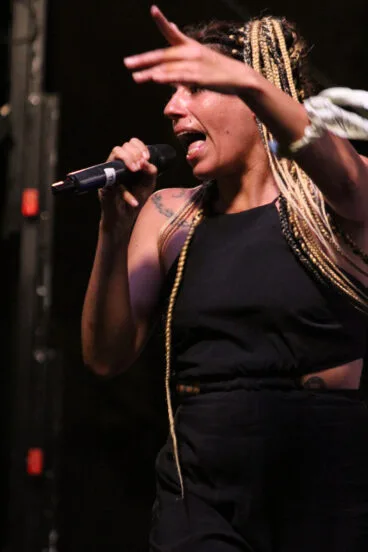 Concierto de Tesa y Jonatan Penalba en Dénia 06