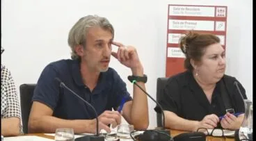 el edil popular juan carlos signes durante el pleno